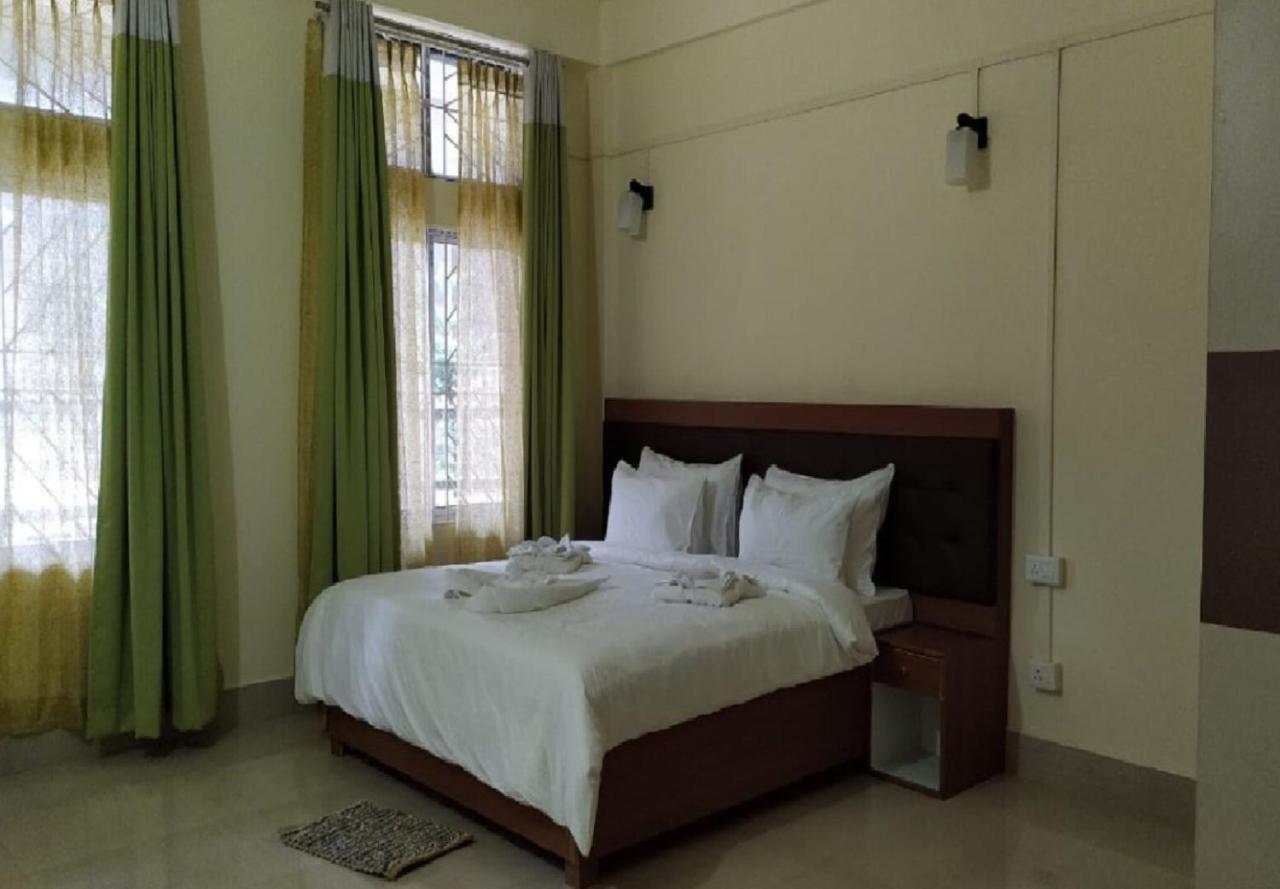 Hotel Shoolin Wood Hatikhuli Extérieur photo